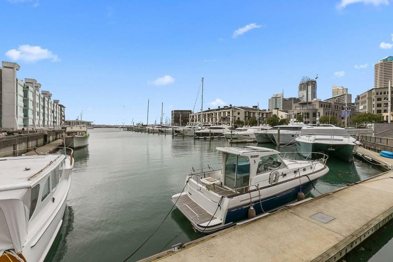 Two Bedroom Apartment - Pool, Gym & Free Parking! Auckland Exterior foto